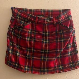 Sourpuss studded skirt 🖤